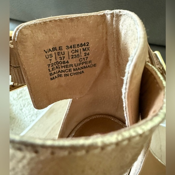 Calvin Klein Vable Heels - Gold & Beige - Sz 7 - Picture 6 of 7